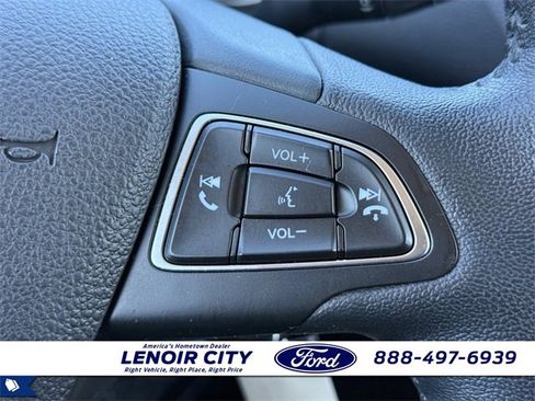 Certified 2018 Ford Escape SEL image 21