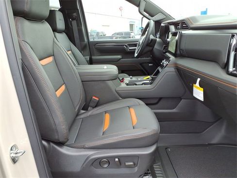 New 2026 GMC Sierra 2500 AT4 w/ AT4 Premium Plus Package image 29