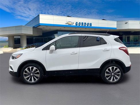 Used 2022 Buick Encore Preferred w/ Safety Package image 3