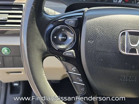 Used 2017 Honda Accord EX-L image 23