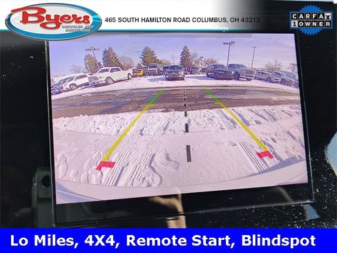 Used 2024 Jeep Grand Cherokee Laredo image 3