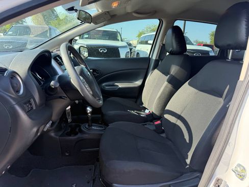 Used 2018 Nissan Versa Note S FWD image 11