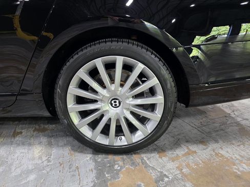 Used 2017 Bentley Mulsanne RWD image 9