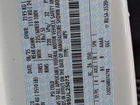 Certified 2025 Lincoln Corsair Premiere w/ Equipment Group 101A image 16