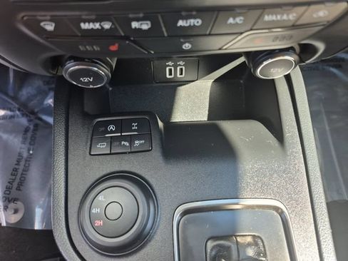 Used 2019 Ford Ranger Lariat w/ Equipment Group 501A Mid AWD/4WD image 23