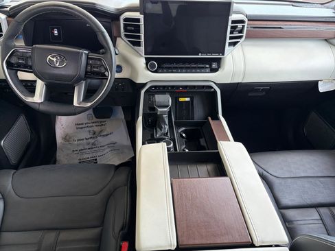 Used 2023 Toyota Sequoia Capstone AWD/4WD image 10