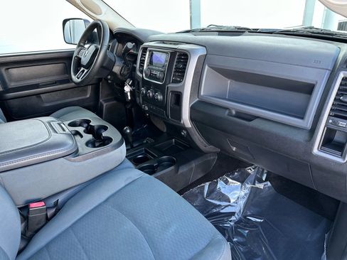 Used 2014 RAM 2500 Tradesman w/ Chrome Appearance Group AWD/4WD image 15