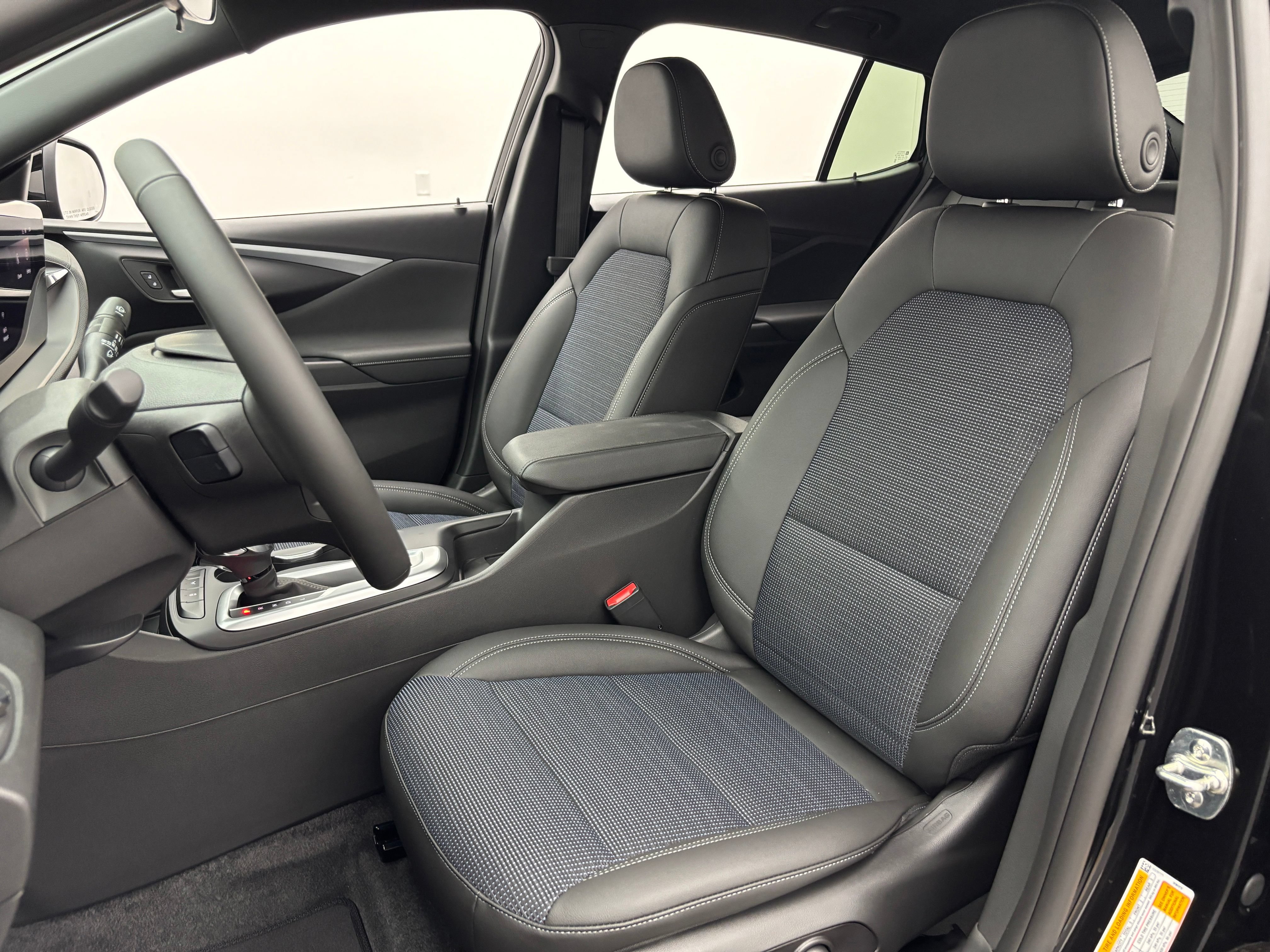 New 2026 Buick Envista Sport Touring w/ Convenience I Package FWD image 16