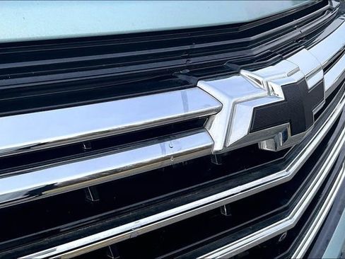 Used 2022 Chevrolet Equinox Premier image 33