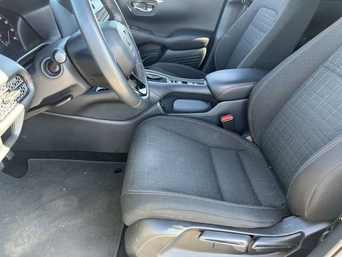 Used 2024 Honda HR-V Sport image 20