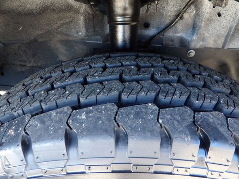 Used 2023 Ford Transit 350 XLT image 55