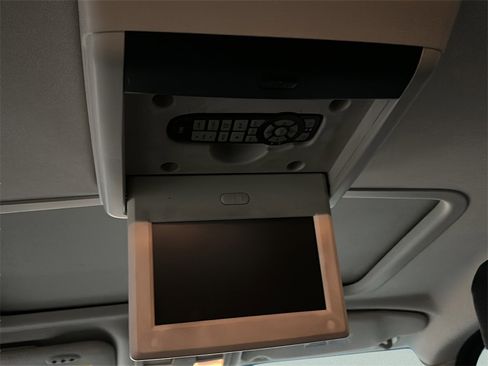 Used 2008 Dodge Nitro R/T image 21