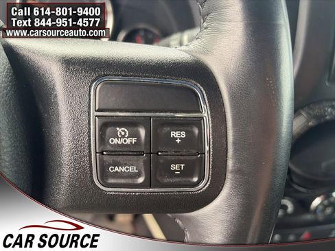 Used 2018 Jeep Wrangler Sahara w/ Connectivity Group image 14