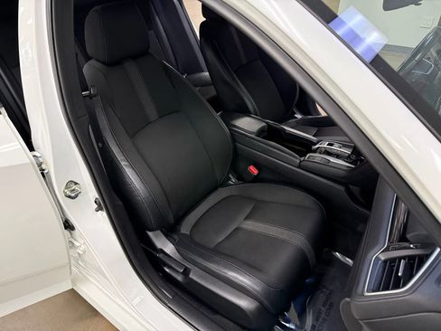 Used 2019 Honda Civic Sport image 12