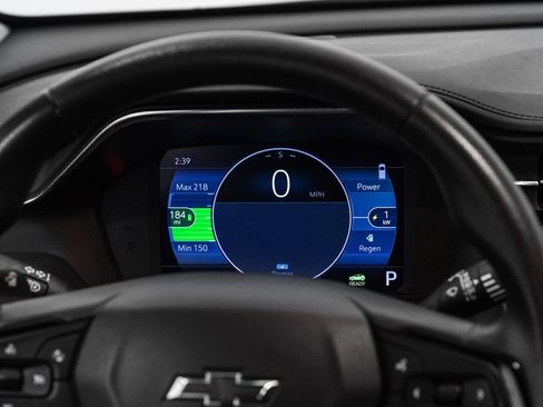 Used 2023 Chevrolet Bolt EUV LT w/ Driver Confidence Package image 24