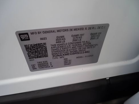 Used 2024 Chevrolet Equinox RS w/ LPO, Floor Liner Package FWD image 40