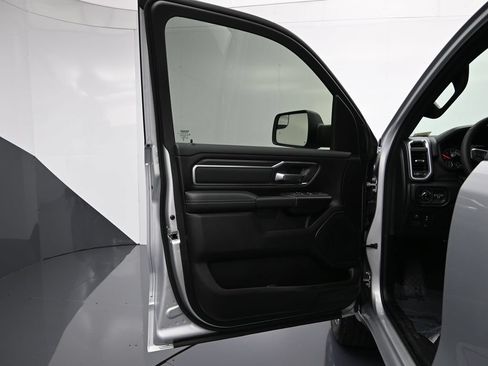 New 2026 RAM 1500 Big Horn AWD/4WD image 10