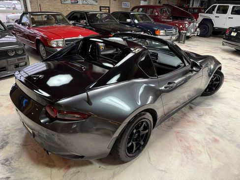 Used 2019 MAZDA MX-5 Miata RF Club RWD image 19