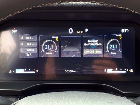 Used 2024 Jeep Grand Cherokee L Altitude AWD/4WD image 25