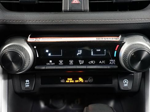 Certified 2025 Toyota RAV4 LE image 20