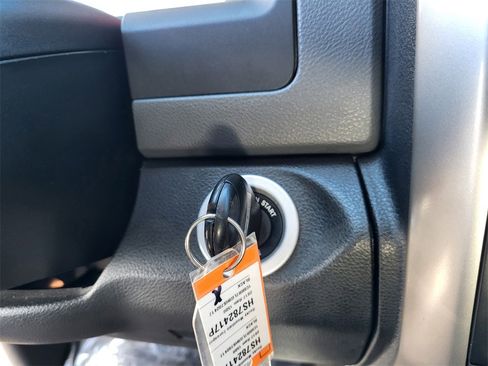 Used 2017 RAM 1500 Big Horn image 26