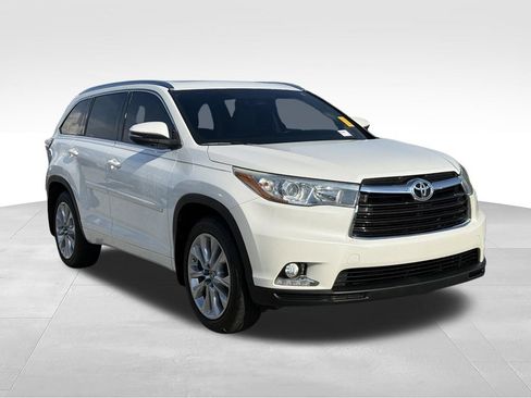 Used 2016 Toyota Highlander Limited FWD image 28