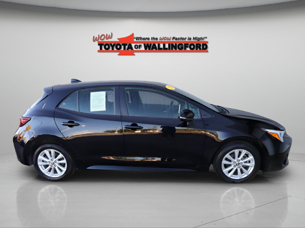 Certified 2025 Toyota Corolla SE w/ SE Package FWD image 13