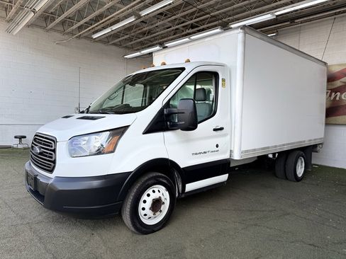 Used 2019 Ford Transit 350 156 DRW image 7