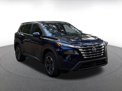 Used 2025 Nissan Rogue SV