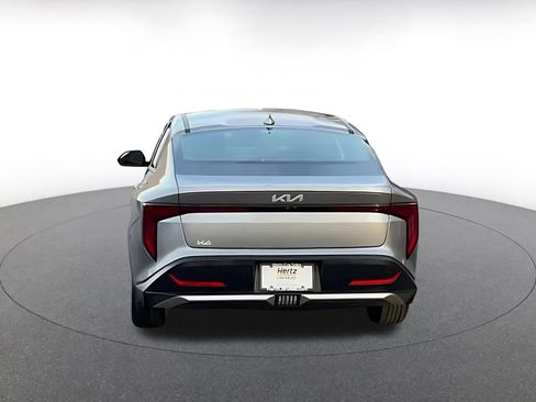 Used 2025 Kia K4 LXS image 12