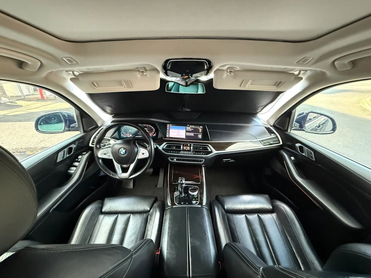 Used 2020 BMW X7 xDrive40i w/ Cold Weather Package AWD/4WD image 50