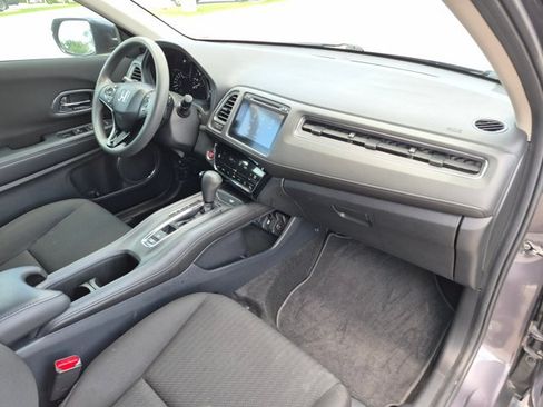 Used 2017 Honda HR-V EX image 22