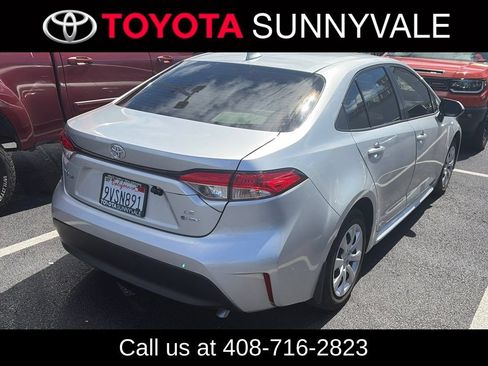 Used 2026 Toyota Corolla LE AWD/4WD image 2