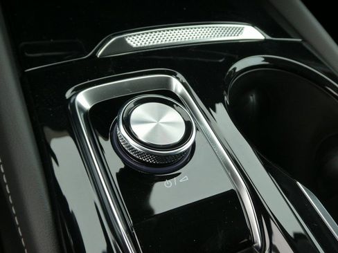 New 2026 Buick Envision Sport Touring AWD/4WD image 17