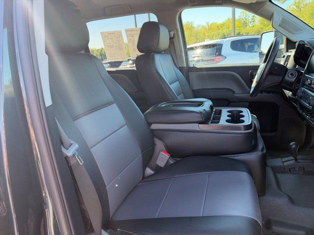Used 2019 Chevrolet Silverado 2500 W/T w/ Snow Plow Prep Package AWD/4WD image 11