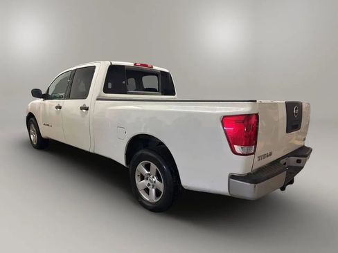 Used 2008 Nissan Titan XE w/ Preferred Pkg image 5