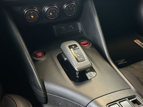 Used 2025 Nissan Z NISMO w/ Floor Mat Package RWD image 25