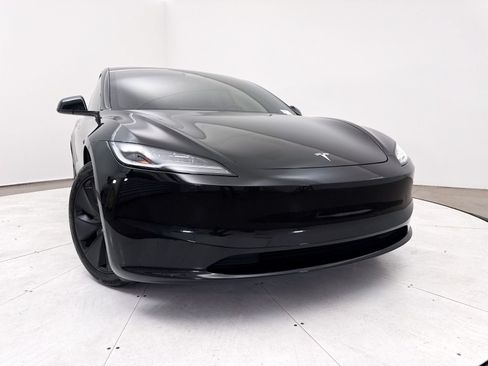 Used 2025 Tesla Model 3 Long Range AWD/4WD image 7