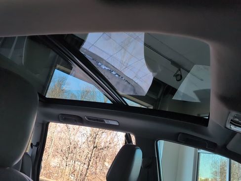 Used 2017 Toyota Highlander Limited Platinum image 53