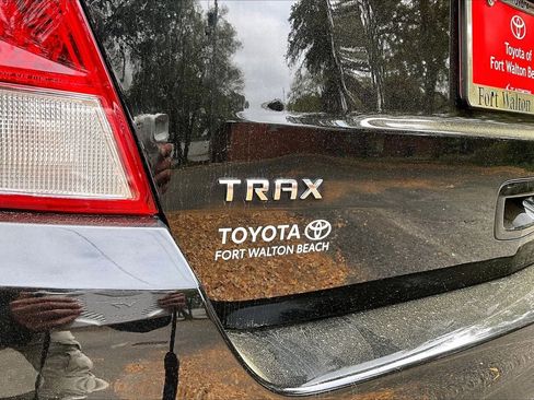 Used 2020 Chevrolet Trax LS image 25