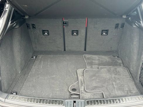 Certified 2023 Porsche Macan S AWD/4WD image 30