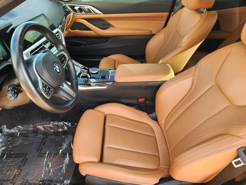 Used 2023 BMW 430i Coupe w/ M Sport Package RWD image 7