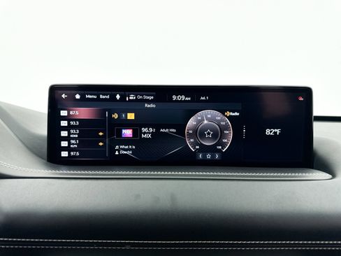 Used 2021 Genesis GV80 2.5T w/ Advanced Package 02 AWD/4WD image 25
