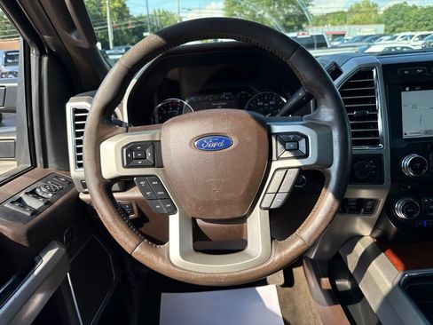 Used 2017 Ford F250 King Ranch w/ King Ranch Ultimate Package AWD/4WD image 29