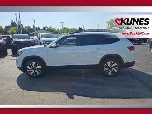Used 2025 Volkswagen Atlas SE AWD/4WD image 7