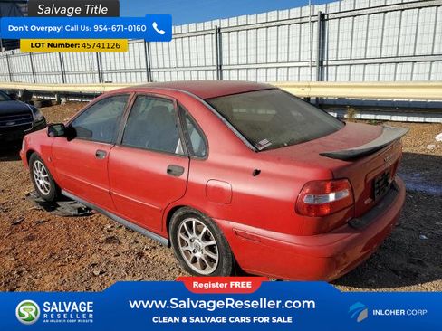 Used 2004 Volvo S40 FWD image 3