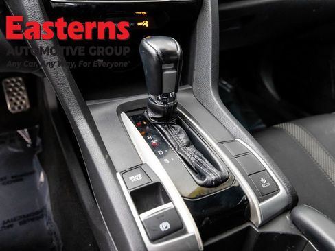 Used 2021 Honda Civic Sport image 13