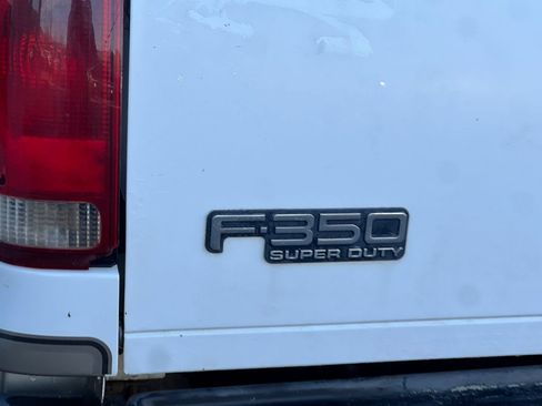 Used 2004 Ford F350 Lariat AWD/4WD image 25