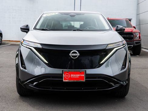 Used 2024 Nissan Ariya AWD image 2