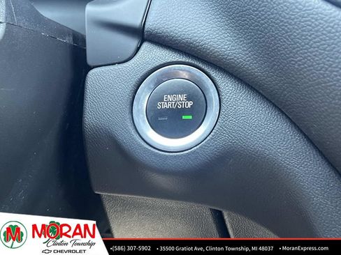 Certified 2024 Chevrolet Equinox LT FWD image 23